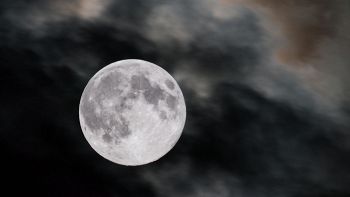 Superluna dicembre 2025
