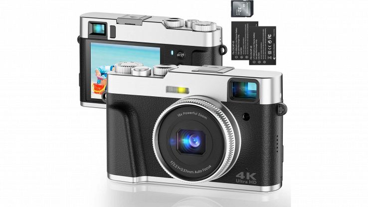 Al minimo storico la fotocamera compatta con video 4K e kit incluso
