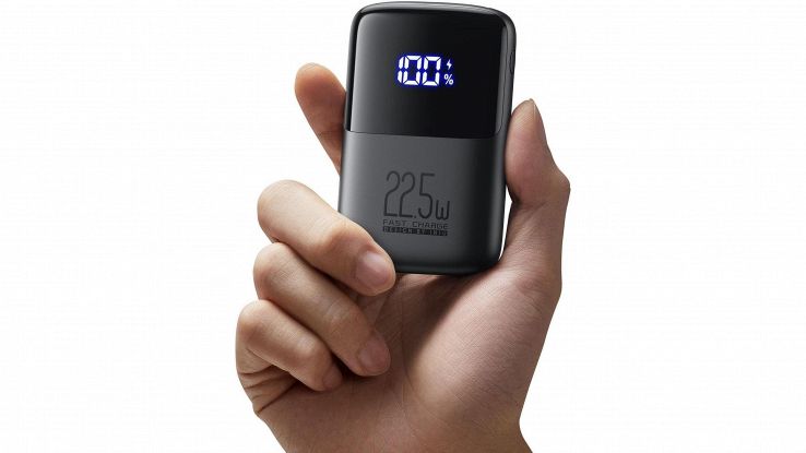 Amazon, super promo sul power bank tascabile con ricarica rapida