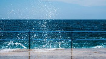 Il livello del mare si innalzerà ancora di 2 metri: ecco entro quando accadrà