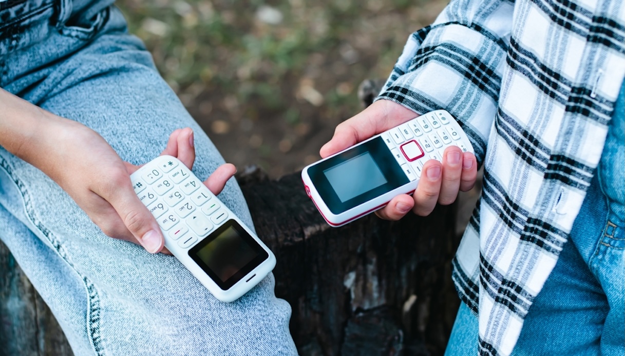 Cosa sono i dumb phone e perché usarli