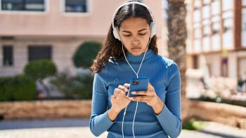 C’è una canzone fatta con l'AI che ha ingannato quasi tutti