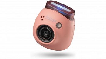 Fujifilm: super promo sulla instax Pal, la mini fotocamera tascabile