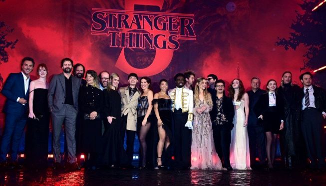 Cast Stranger Things