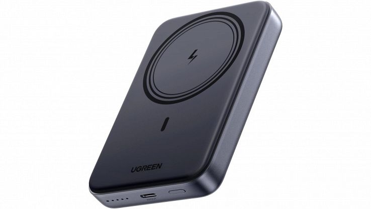 Amazon, sconto del 40% sul power bank magnetico con ricarica smart