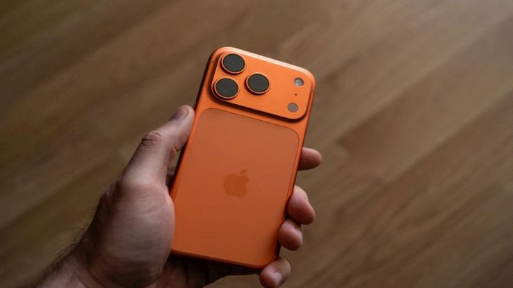iphone 17 pro cosmic orange