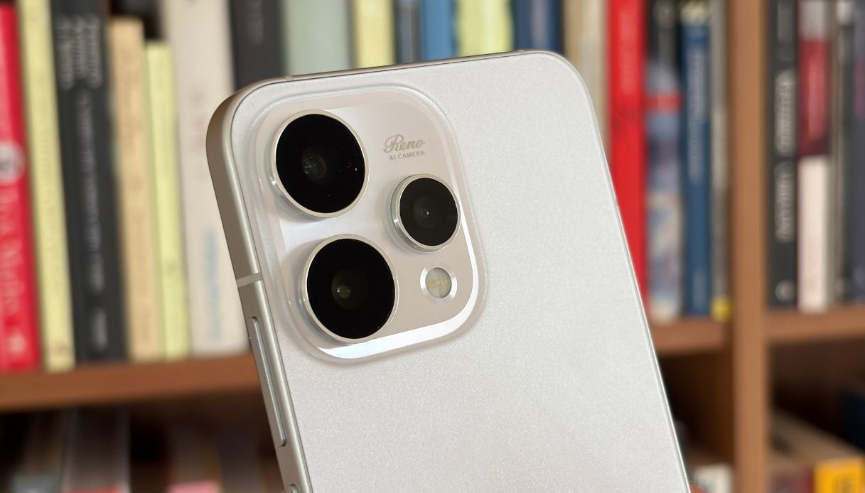 Il blocco delle fotocamere di OPPO Reno15