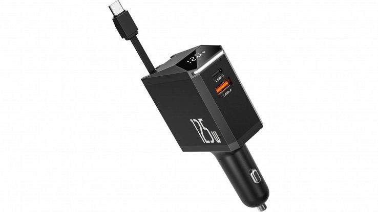 Caricabatterie retrattile per l’auto in promo su Amazon a meno di 20€