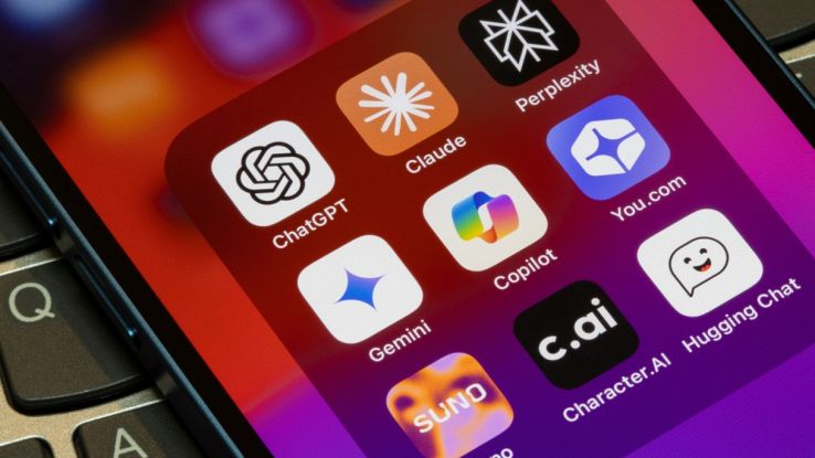 Schermo smartphone con app AI