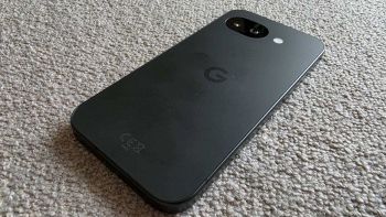 Google Pixel 10a da dietro