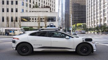 robotaxi waymo