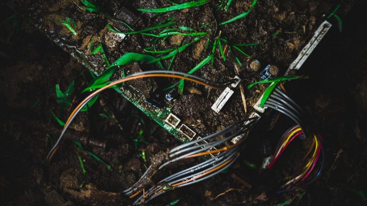 Tecnofossili, cosa sapere