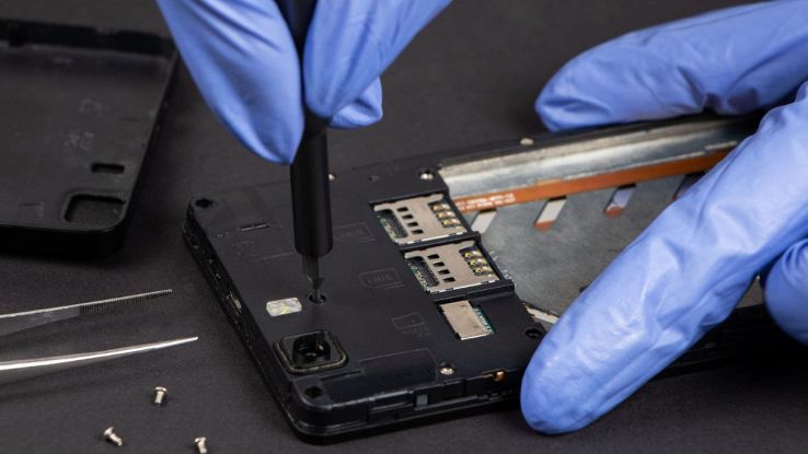 Smartphone, cambio batteria