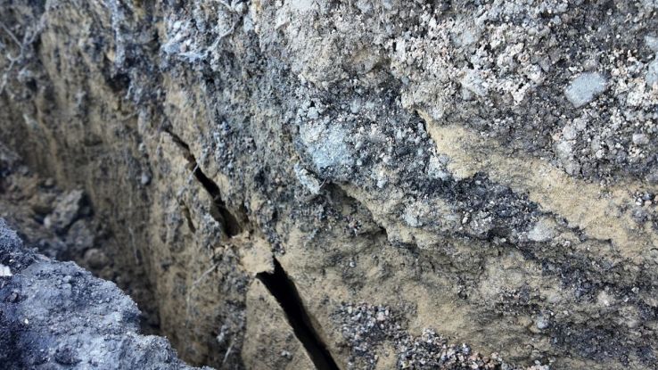 Una spaccatura della frana in Molise