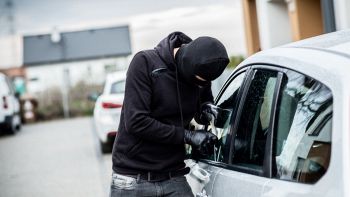Furto d'auto