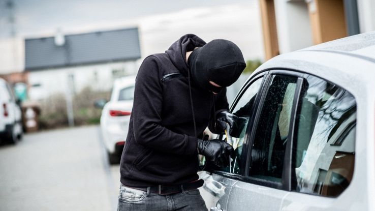 Furto d'auto