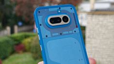 Nothing Phone 4a modulo fotocamera periscopio dettaglio