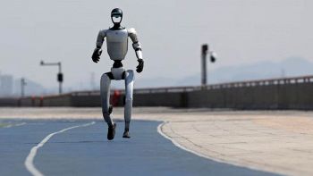 Il robot corridore Honor D1