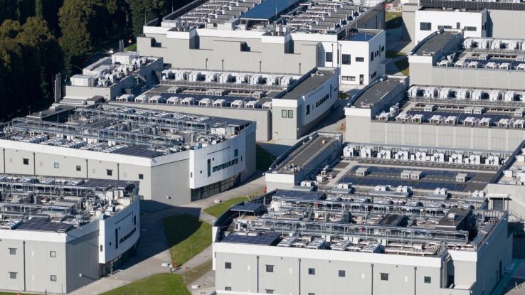 Paesaggio con data center