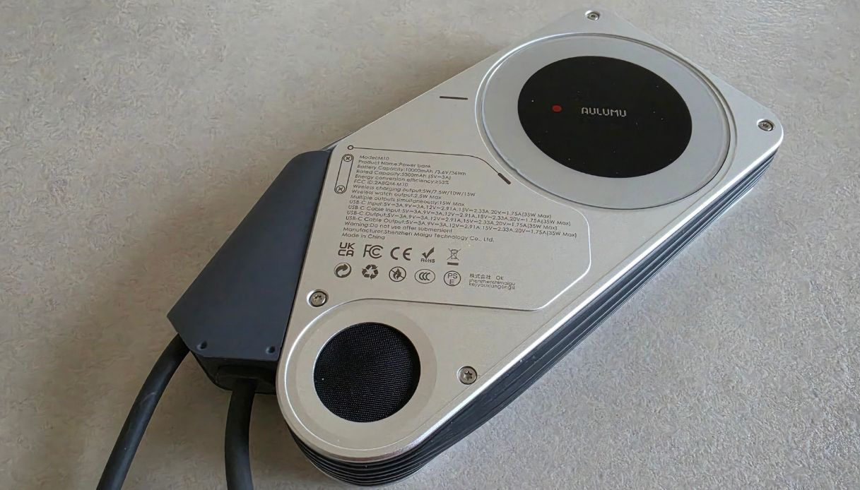 https://wips.plug.it/cips/tecnologia/cms/2026/05/libero-tecnologia-aulumu-m10-2.jpg