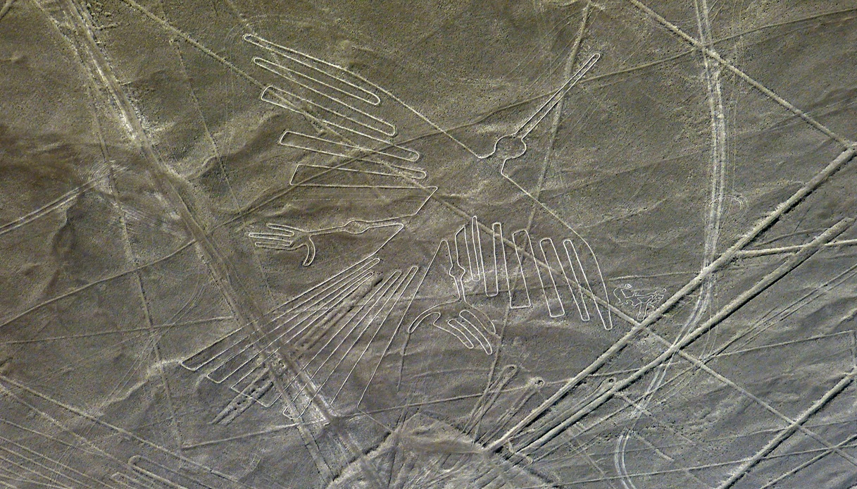 https://wips.plug.it/cips/tecnologia/cms/2026/05/linee-nazca.jpg