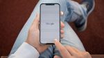 Google utilizza Lens e ricerche vocali per l'IA: come disattivare l'opzione