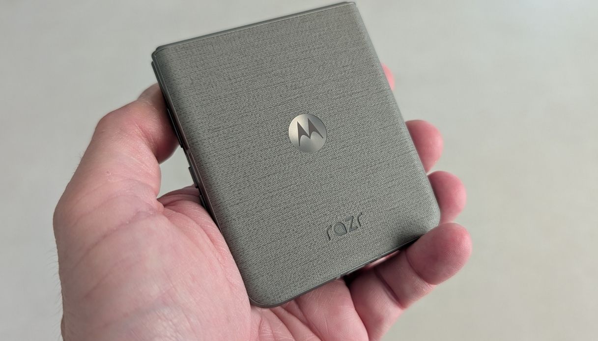 Mootorola Razr 70