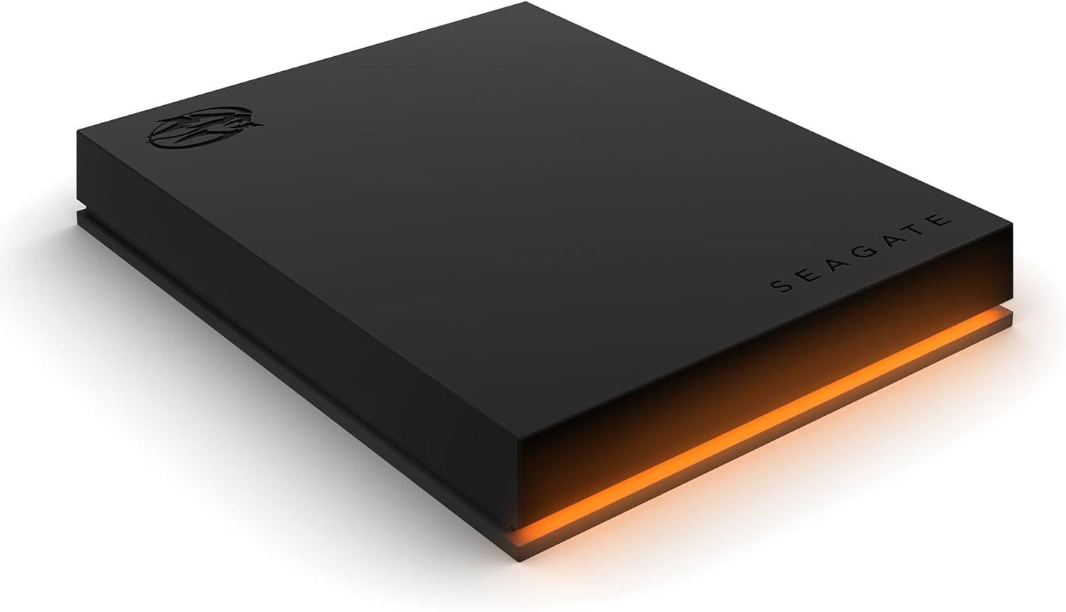 https://wips.plug.it/cips/tecnologia/cms/2026/06/seagate-firecuda-gaming-hard-drive-2tb-rgb.jpg