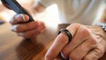 Uno smart ring