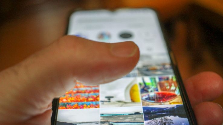Meta fa marcia indietro: la funzione AI di Instagram appena annunciata sparisce