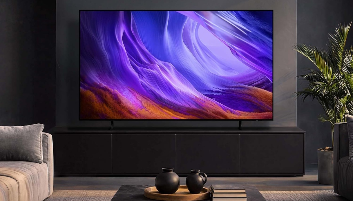 https://wips.plug.it/cips/tecnologia/cms/2026/07/samsung-s83h.jpg