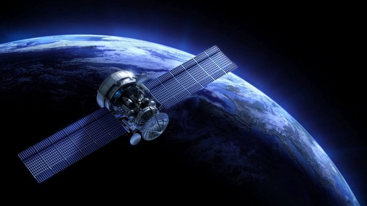 La Terra e un satellite