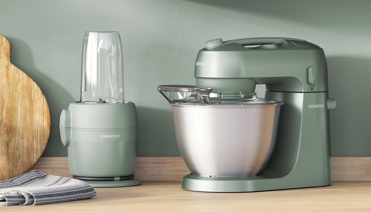 https://wips.plug.it/cips/tecnologia/cms/2026/08/kenwood-go.jpg