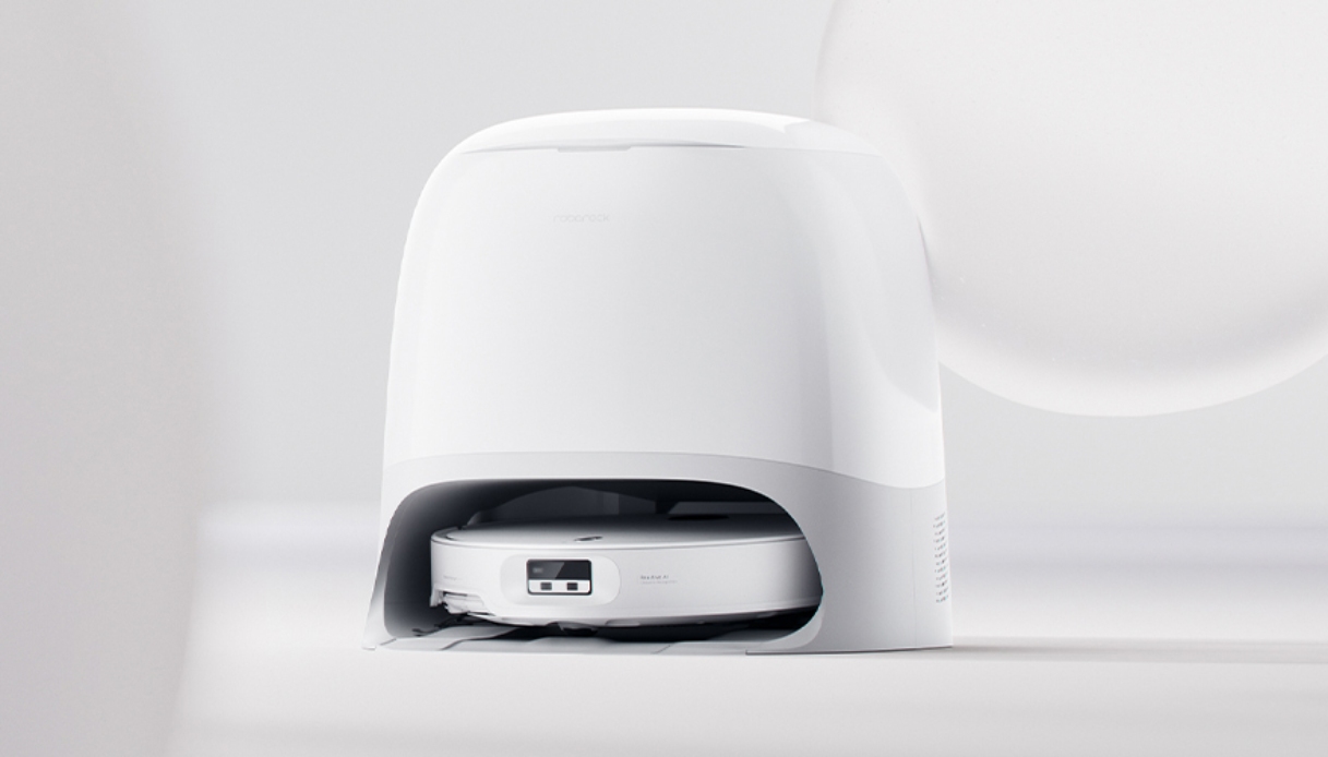 https://wips.plug.it/cips/tecnologia/cms/2026/08/roborock-qrevo-curv-2-pro.jpg