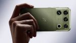 Una foto di Motorola Signature 27