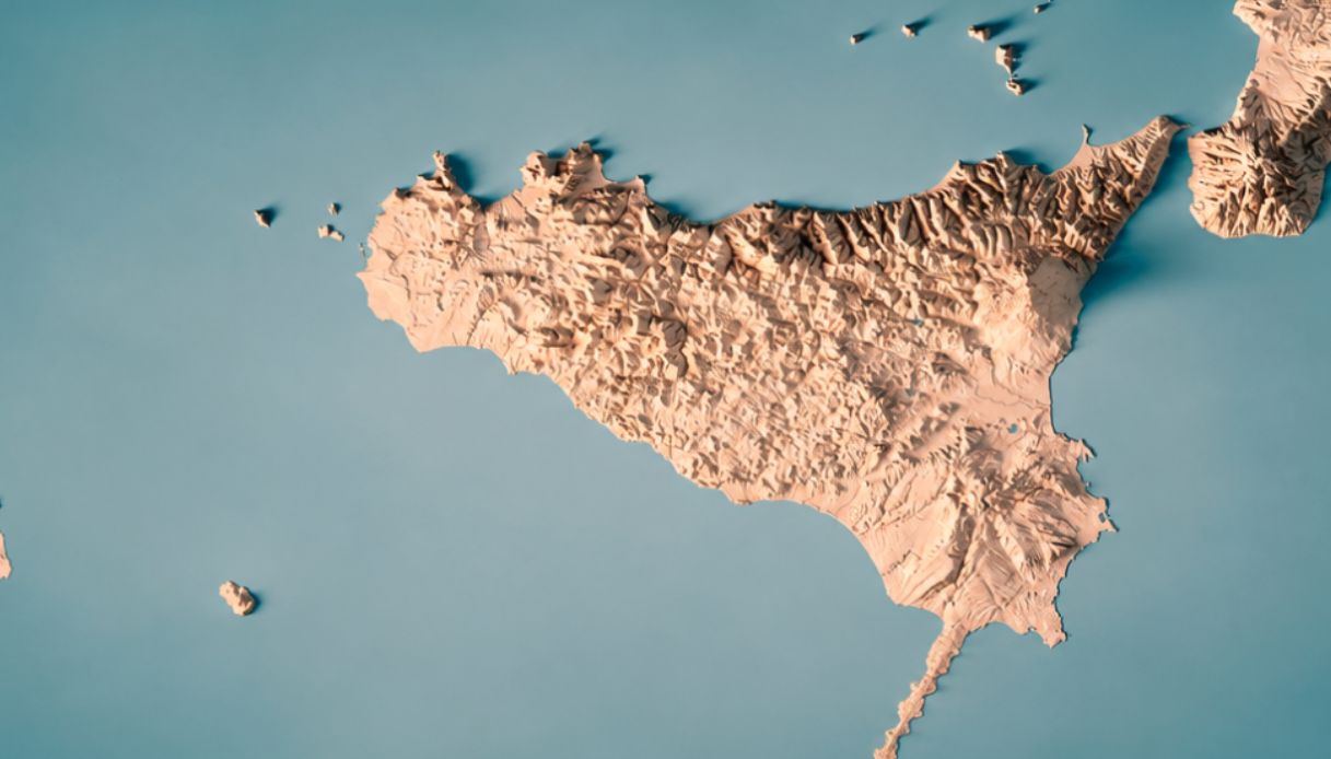 https://wips.plug.it/cips/tecnologia/cms/2026/09/sicilia-malta.jpg