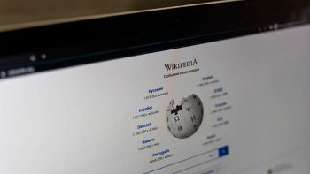 Wikipedia e intelligenza artificiale: le regole di Jimmy Wales