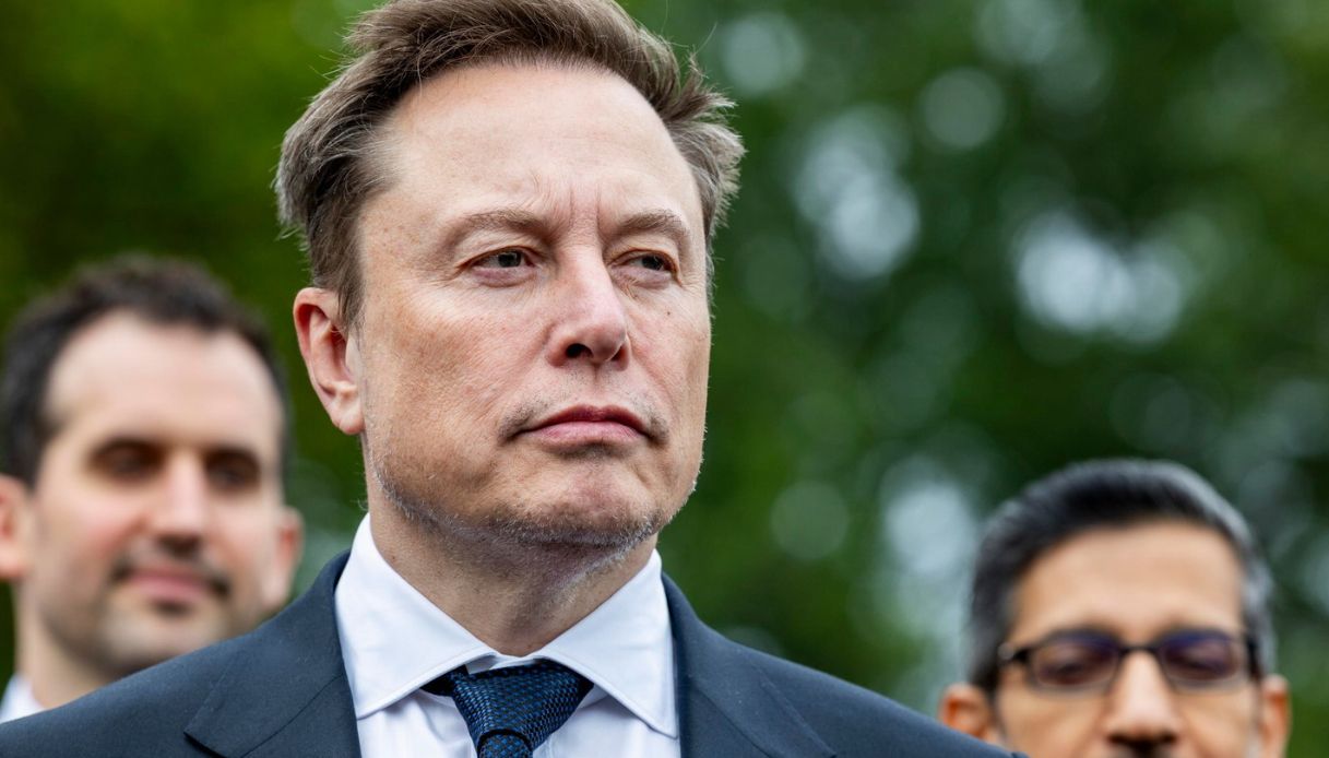 https://wips.plug.it/cips/tecnologia/cms/2026/10/elon-musk-azioni-bambini.jpg