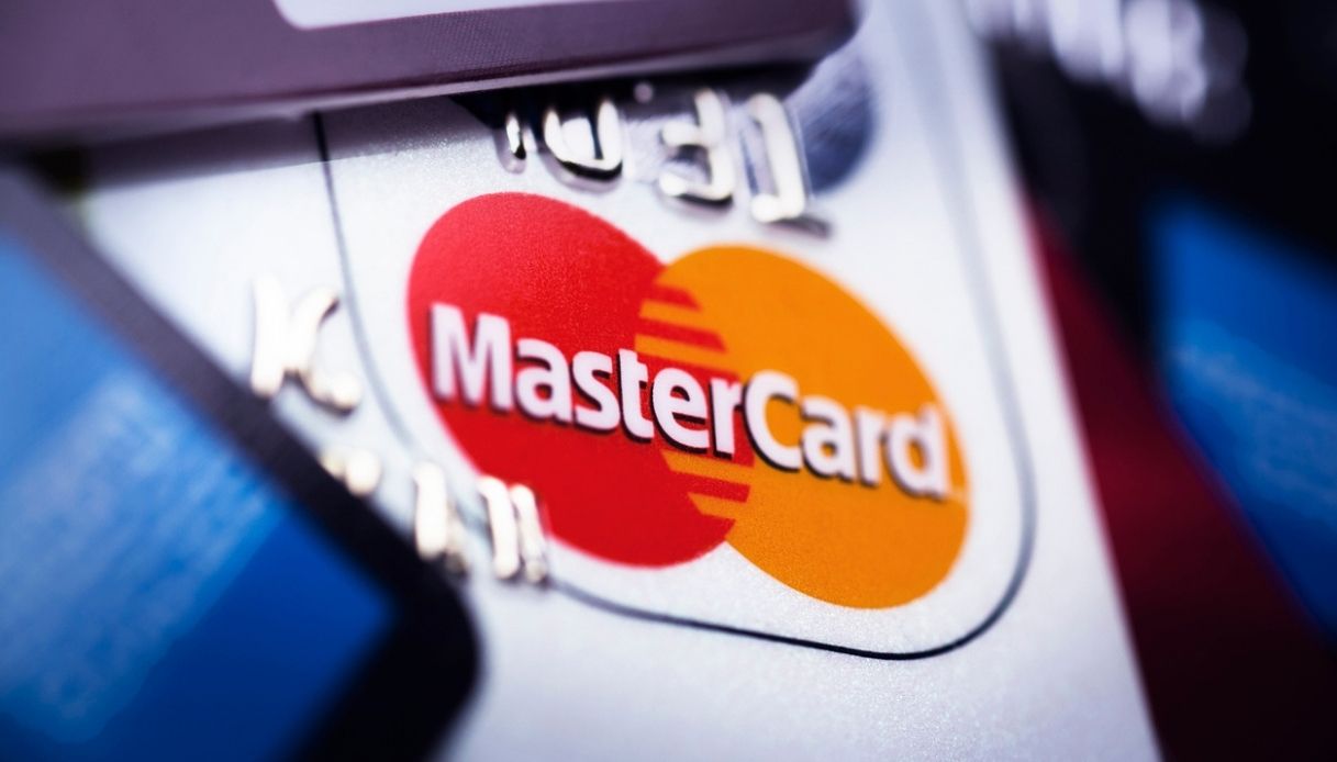 https://wips.plug.it/cips/tecnologia/cms/2026/10/pagamenti-mastercard-offline.jpg
