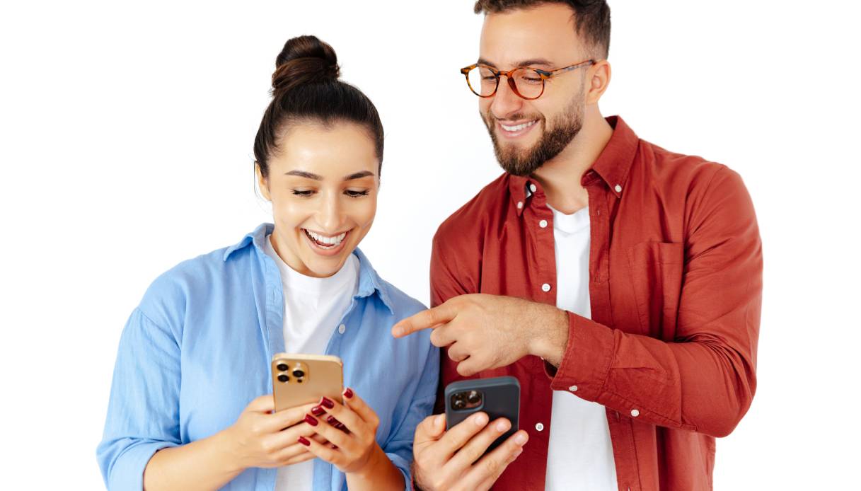 WhatsApp testa il pulsante per inviare i Reel di Instagram