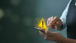 Identificare truffa online con lo smartphone