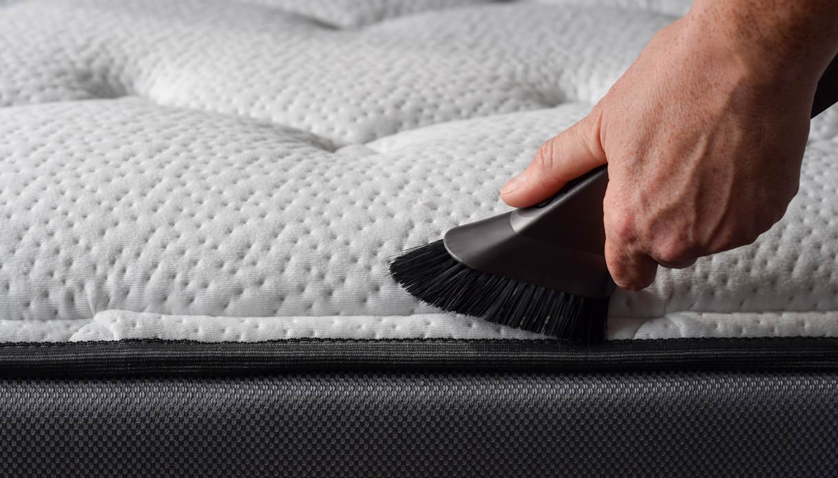 Come igienizzare il materasso per dormire meglio