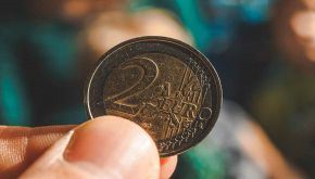 Attenzione a queste monete da 2 euro: possono valere mille volte tanto