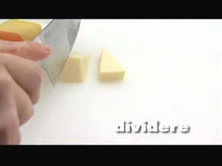 Spiedini di frutta e formaggio