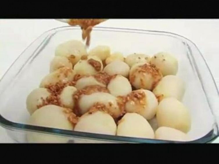 Patate al forno con cipolla