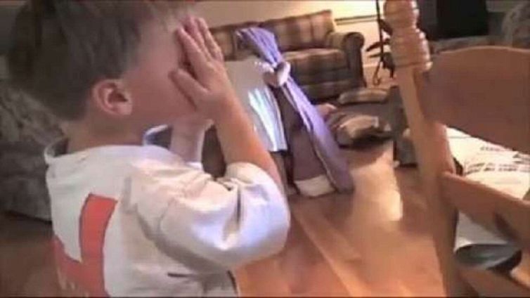 Quando i bambini giocano (a modo loro) a nascondino