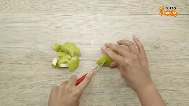 Frullato calma fame con pompelmo, cetriolo e mela #tuttasalute