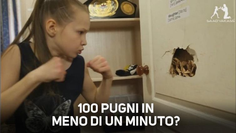 Questa bambina di 9 anni ha un'abilità incredibile!