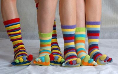 12 trucchi per dare nuova vita ai calzini spaiati