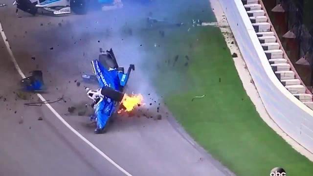 Spaventoso incidente a Indianapolis
